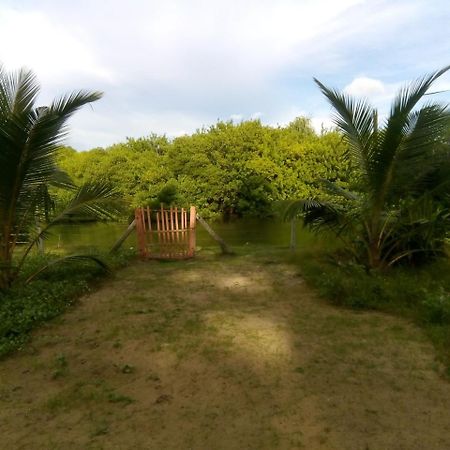 Aqua Front Yala Resort Kirinda  Zewnętrze zdjęcie